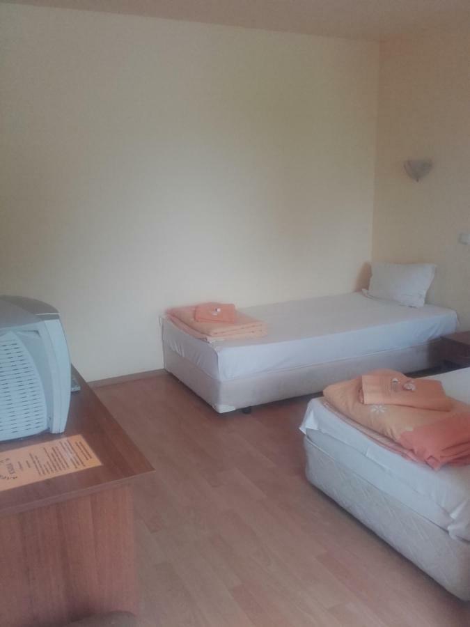 Hotel Aleksievata Kashta Gurgulyat Esterno foto